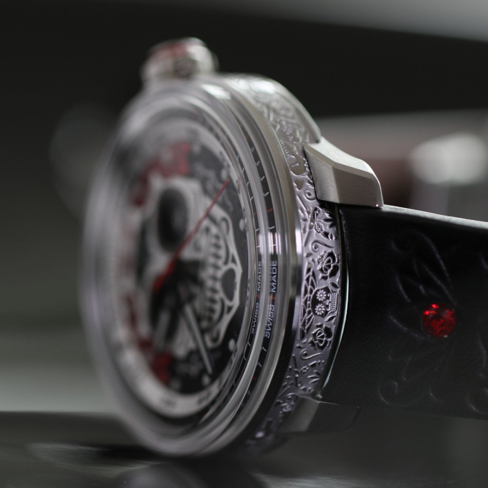 Bomberg BB-01 Automatic Dia de los Muertos - detaliu cadran
