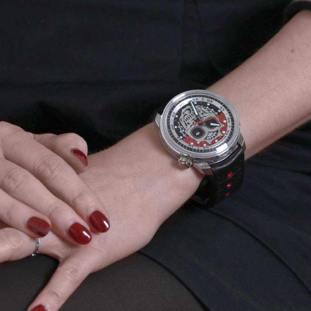 Bomberg BB-01 Automatic Dia de los Muertos - profil