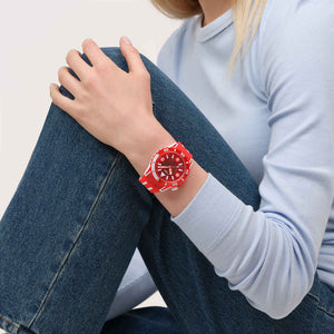 Ceas Swatch Lion's Mane SSCU09R100 - purtat la mana