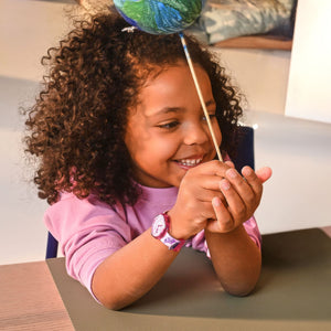 Ceas Flik Flak Playful Planets FBNP259 - lifestyle