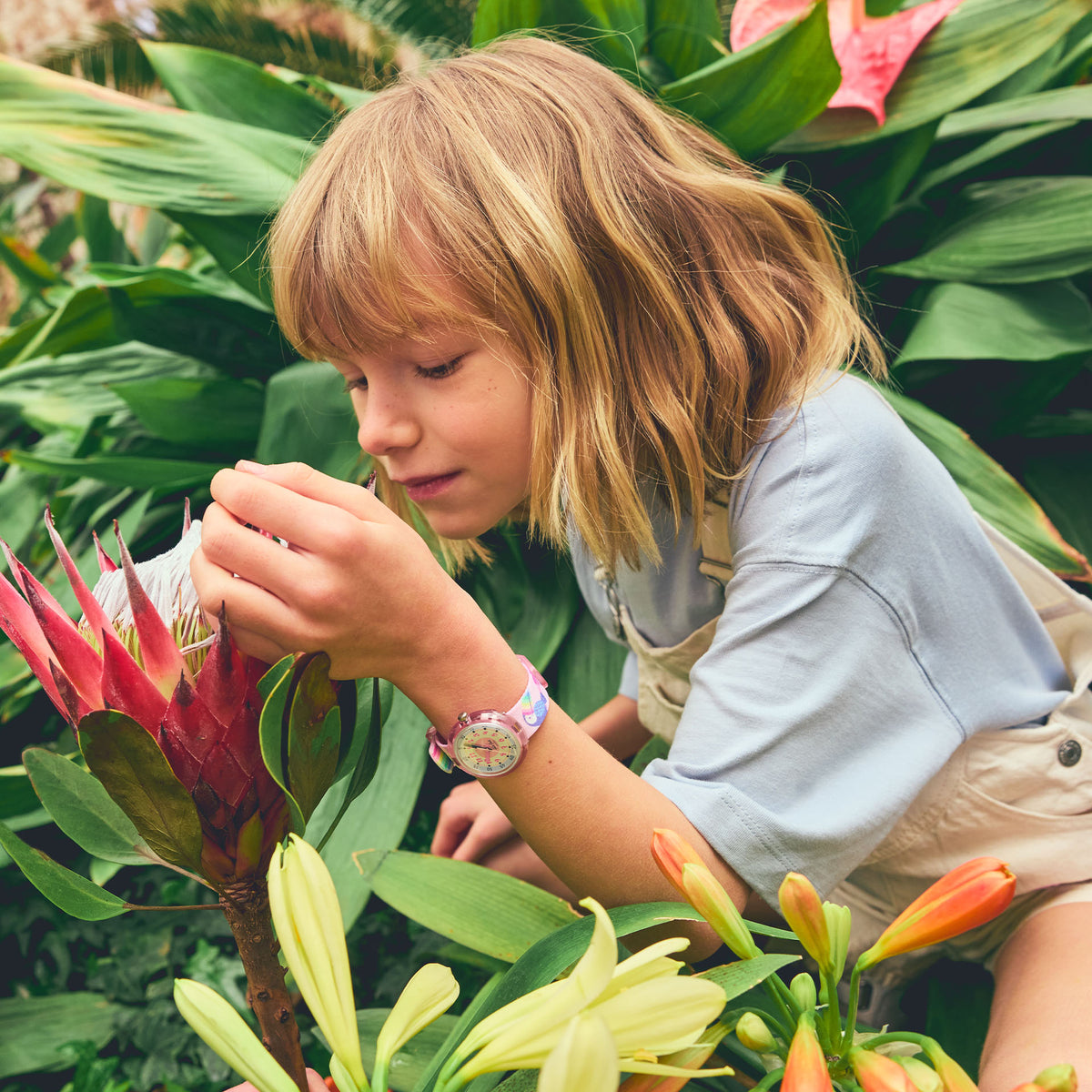 Ceas Flik Flak Toucans Treasures FPNP185 - lifestyle