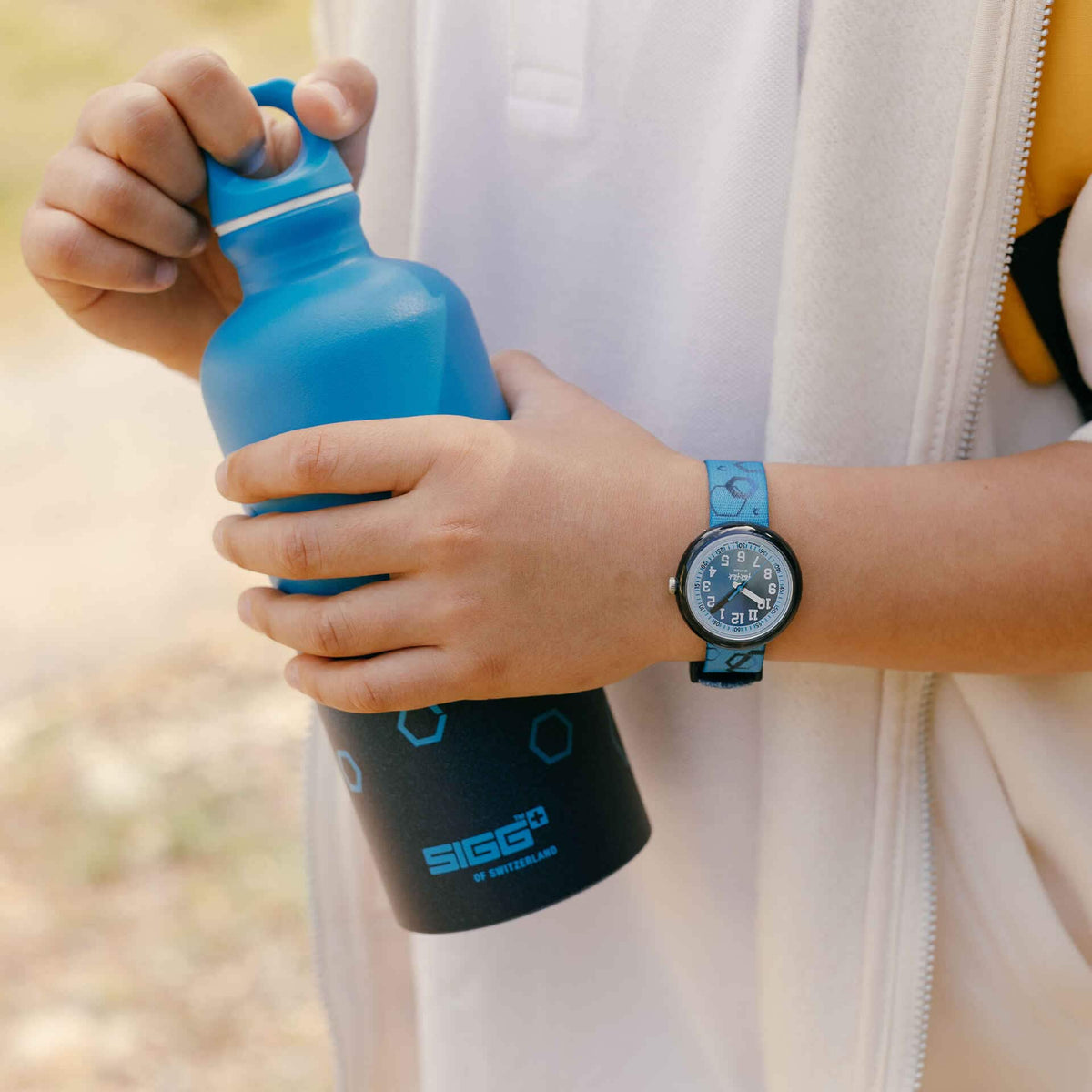 Ceas Flik Flak Quench in Blue FPNP189 - lifestyle