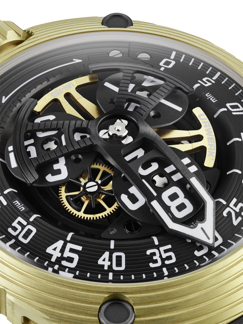 URWERK UR-150 Golden Scorpion - detaliu cadran
